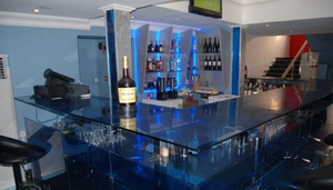Likwid Lounge