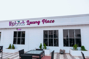 Reboot Luxury Place Awka