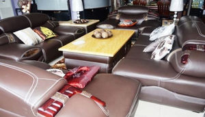 Simply Gifts and Interior