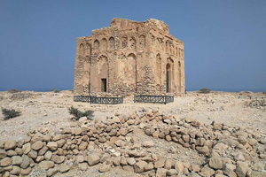 Bibi Maryamin mausoleumin kierros ja ateria
