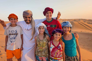 Bidiyah: Wahiba Sands Desert Safari with Camel Ride