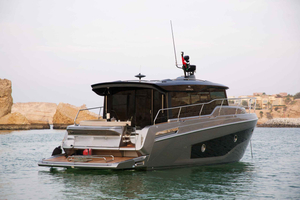 Muscat: Private Yacht Tour to Daymaniyat & Bandar Al Khiran