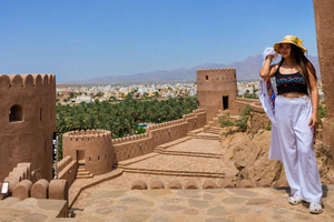 Visit Nakhal Fort, Ain Al Thawarah, & Wadi Bani Auf Tour