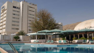 Al Falaj Hotel