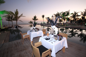 Al Mina Restaurant and Bar