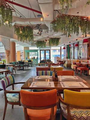 Armeria Gourmet Restaurant & Cafe