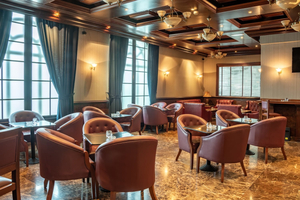 Bar 99