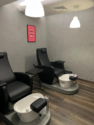 The Backyard Gents Spa - Bousher Branch