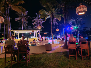 Zanzi bar