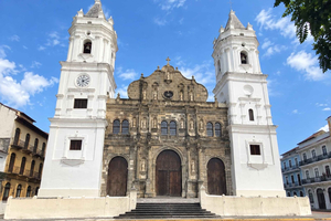 A Day in Skyline, Casco Antiguo with Ice Cream, Causeway, and Canal