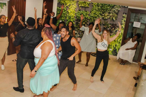 Learn to dance salsa in Panama