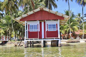 Panama City: 2 dni San Blas Over-Water Cabin + posiłki + wycieczka