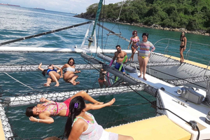 Ciudad de Panamá: Crucero en Catamarán Todo Incluido a la Isla de Taboga