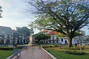 Panama : visite à pied de Casco Viejo au coucher du soleil avec dîner