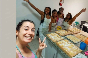 Warsztaty przyrządzania ravioli z kolacją w Panama City – włoski szef kuchni.