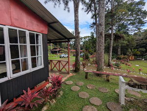 cabañas 4x4 en cerro azul panama