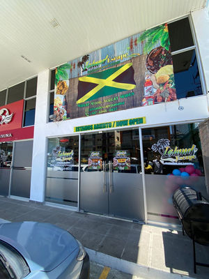 Island Escape Restaurant & Lounge