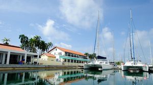 Hotel Marina en Shelter Bay
