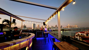 Sama Sky Lounge