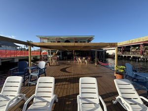 The Jungle Restaurant & Lounge