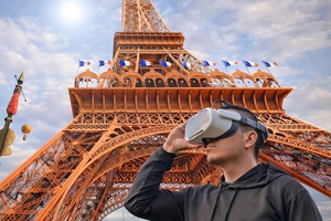 Eiffel Tower Paris : Official guided tour in virtual reality