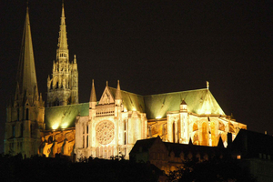 From Paris - Chartres Cathedral & Old Town Private Tour