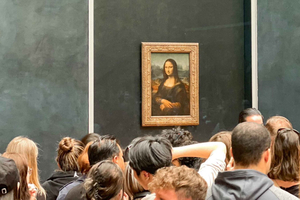 Pariisi: Louvre Mona Lisa Discovery Guided Tour with Ticket (Opastettu kierros lipun kanssa)