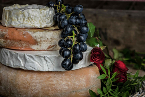 Paris Gourmet Feast of French Iconic Flavors & Landmarks
