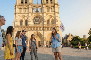 Paris: Guidet tur i Notre-Dame-katedralen, indvendigt og udvendigt