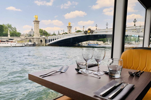 Paris: River Seine Cruise with 3-Course Lunch