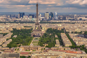 Private Paris Sightseeing and Arrival Tour