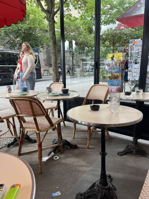 A l'Ombre de Notre Dame