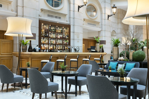 Atrium Bar