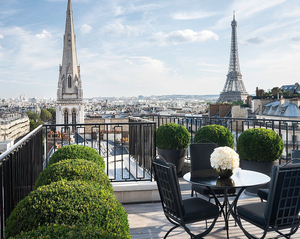 Four Seasons Hotel George V, Paris