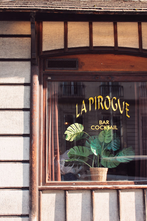 La Pirogue