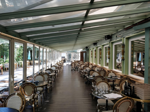 New Chalet du Lac