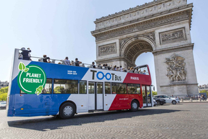 Hop-On/Hop-Off-Bus (optional mit Flusskreuzfahrt)