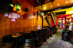 RoadHouse Bar
