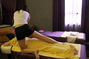 Sakura Massage