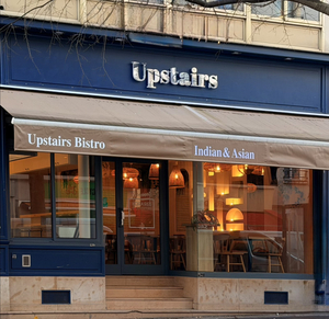 Upstairs Bistro Paris