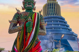 tur til Grand Palace i Bangkok, Wat Arun og Skywalk