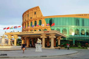Colosseum Show Pattaya (Regular Ticket Only)