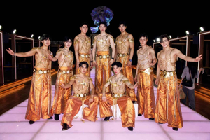 Pattaya Atlantis Show | Middagsbuffé | Gratis transport