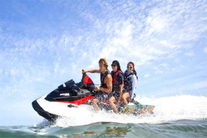 Pattaya: Snorkling på Coral Island, vattenskoter, bananbåt, lunch