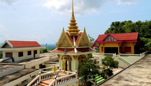 A Journey into Wat Khao Din