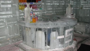 -5 Ice Bar & Lounge