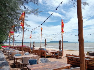 Cave Beach Club