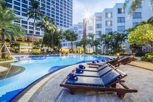 Cholchan Pattaya Beach Resort
