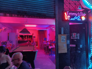 Emmy's Bar-Jomtien soi2