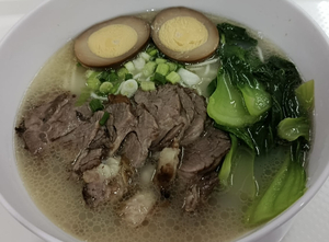 发财面馆 เฮงรวย ก๋วยเตี๋ยว